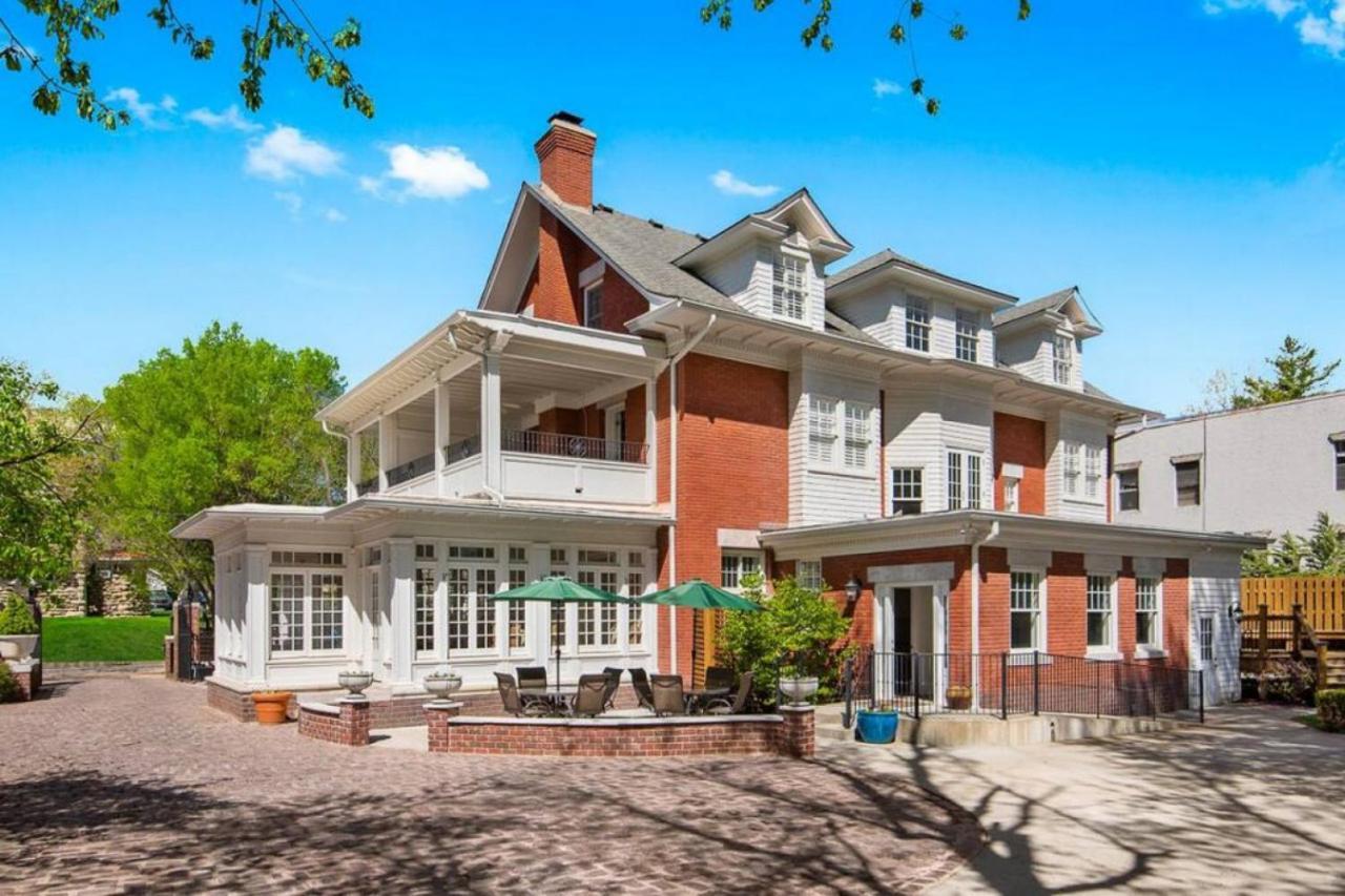 Hotel Valentine At Oak Street Mansion Kansas City Exterior foto